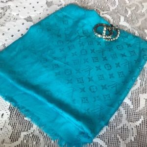 Huge Louis Vuitton scarf bright blue
